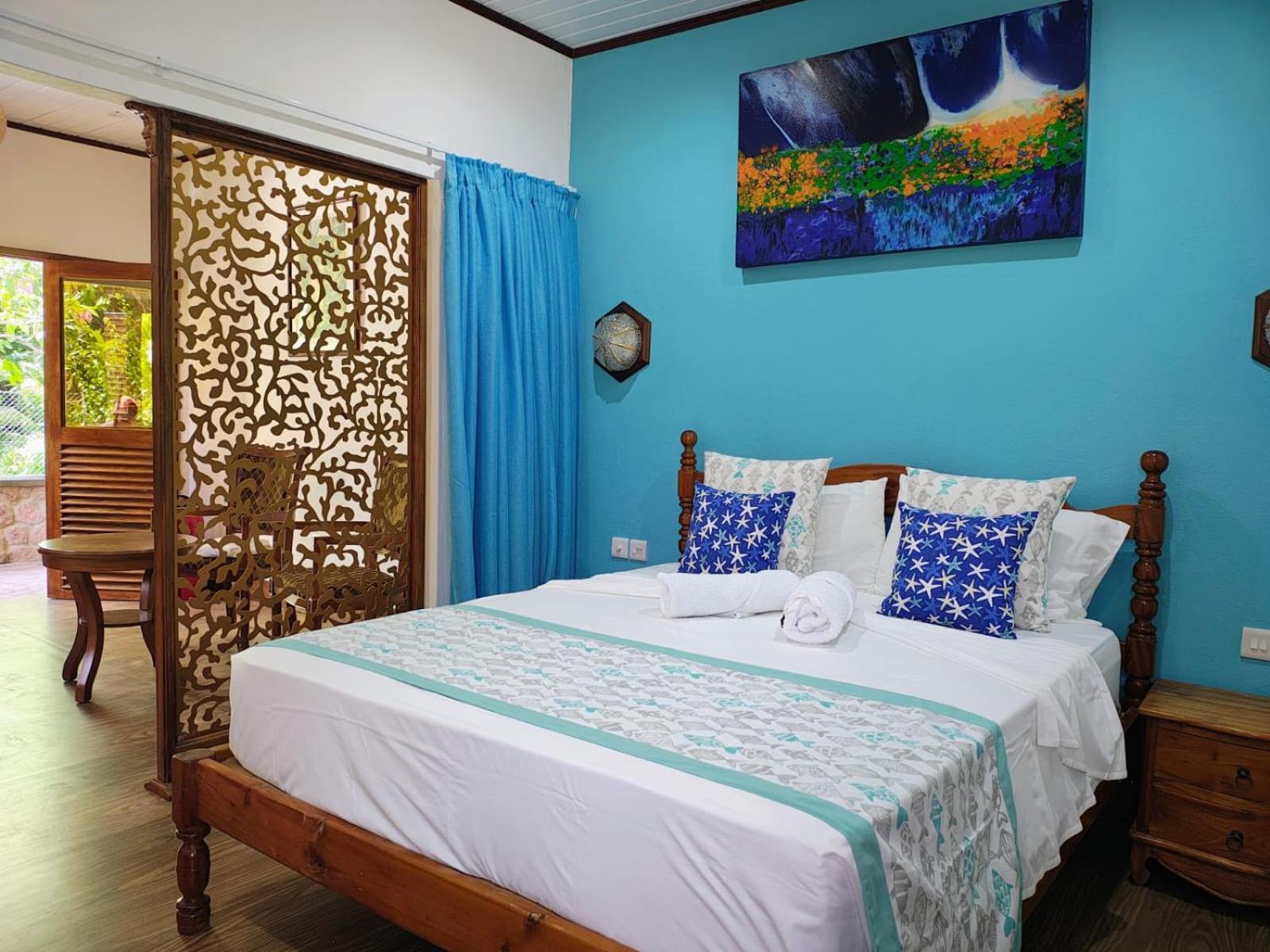 The Islander Hotel Grand Anse  Bagian luar foto